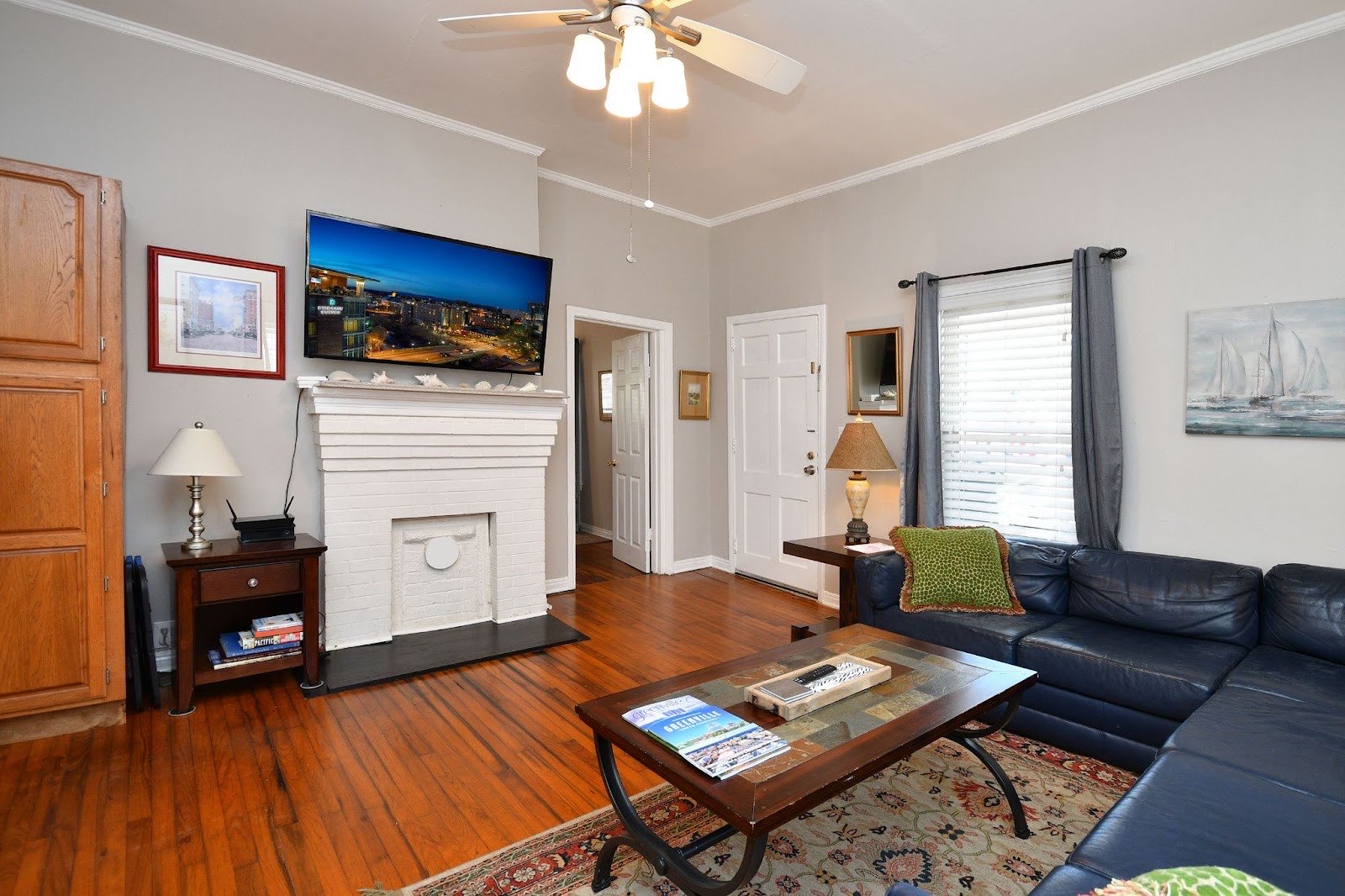 Living room of the Comfy Cottage rental in Greenville, SC